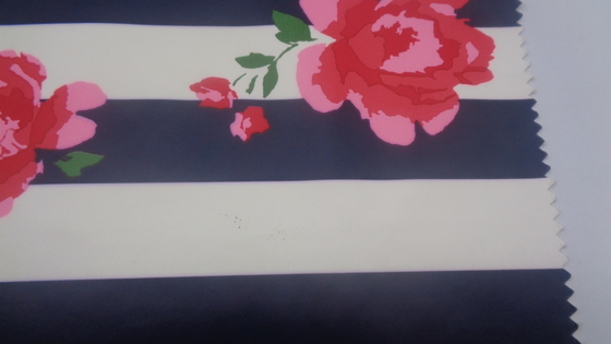 PU Coated Winter Jacket Fabric 237 GSM Windproof Rose Printed